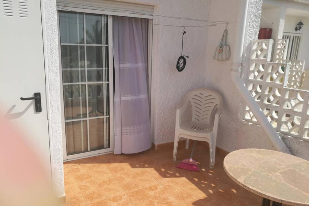 Bungalov U Ruzove Laguny Torrevieja Exterior photo